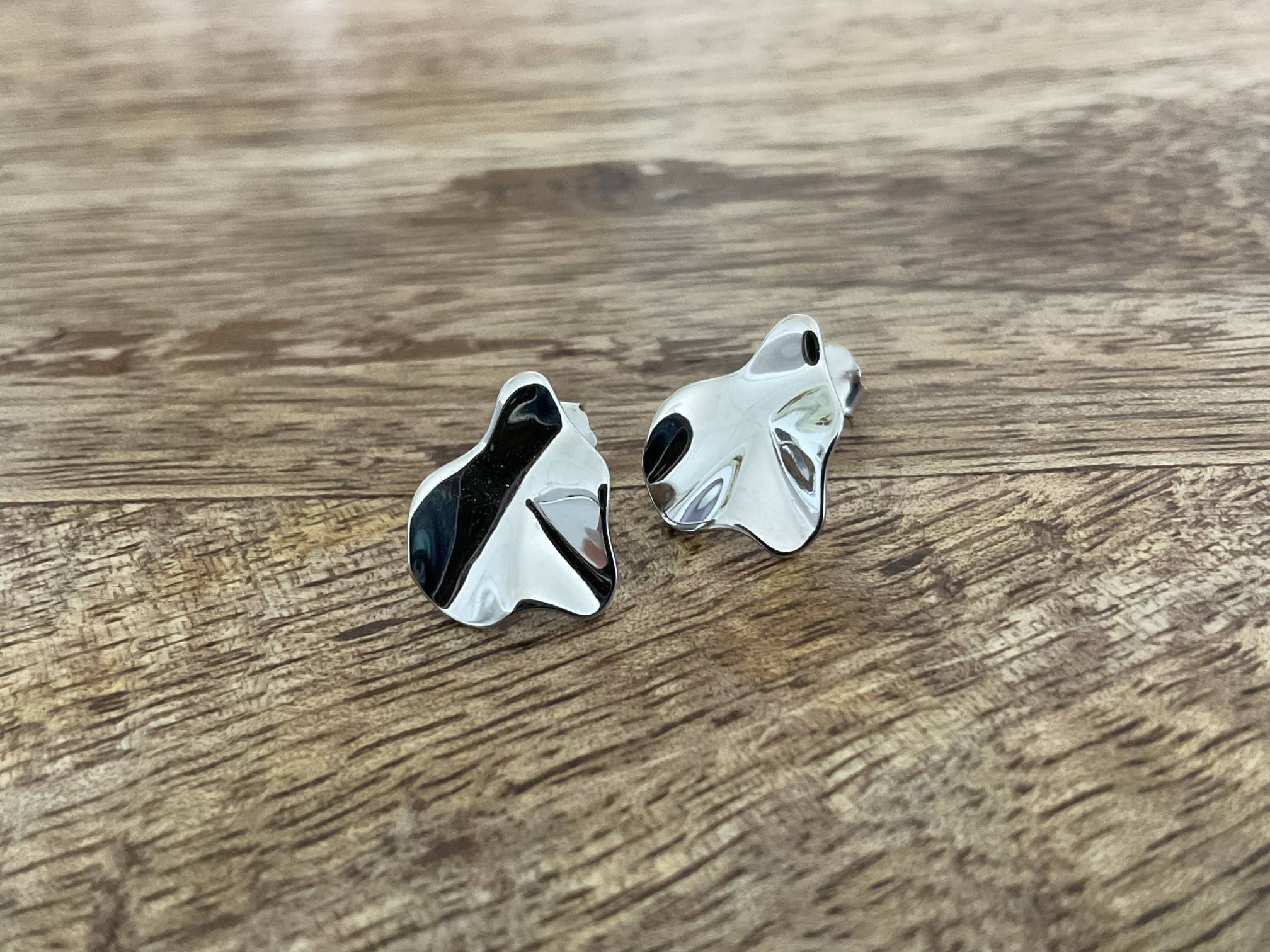 Articulated Silver Stud Earrings